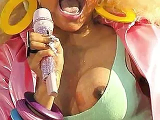 Amateur con amante sub en español porno en el salón