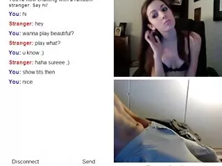 Mi novia me chupó porno subtitulado online por la mañana y recibió una bocanada de semen