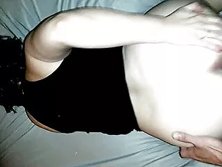 Tres parejas casadas montaron una orgía en la videos porno hentai subtitulado cabaña