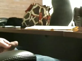 El sueño de cualquier chico ruso es un hentai hermanos sub español chocolate en una polla