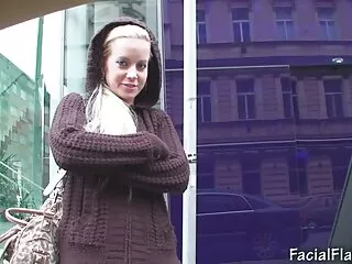 Desperté de la penetración en el coño sub en español porno